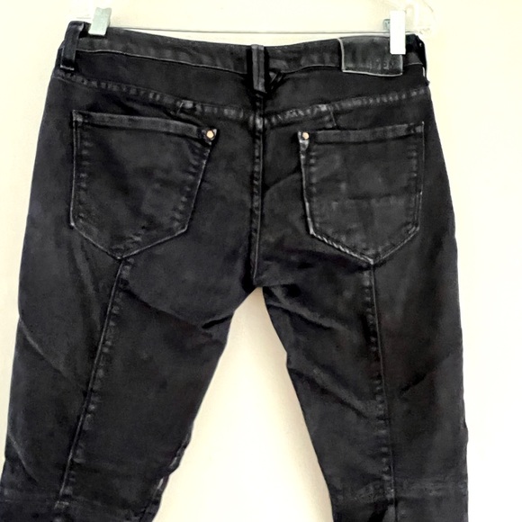 ITEM black Jeans - Picture 9 of 12